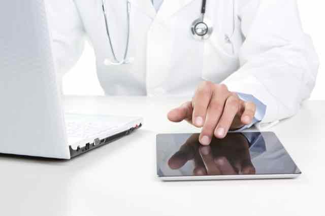 Telemedicina: adotar ou não essa prática?