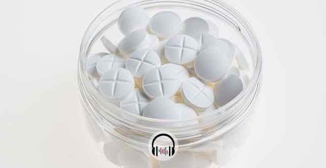 caixa com medicamentos