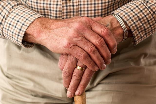 Doença de Parkinson: veja inovações que ajudam a reabilitação do paciente
