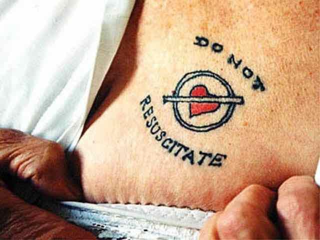Tatuagens médicas têm algum efeito legal?