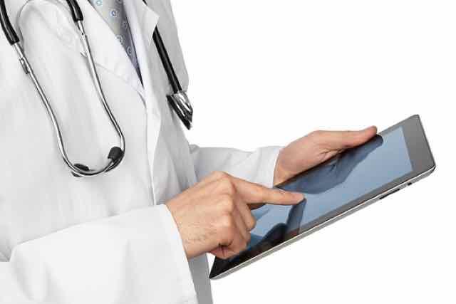 InsulinAPP: o controle glicêmico do seu paciente nas suas mãos