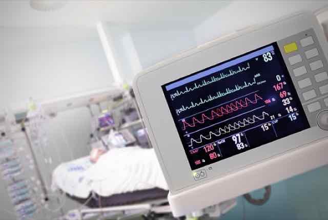 Internação em UTI no pós-operatório de tumores cerebrais supratentoriais