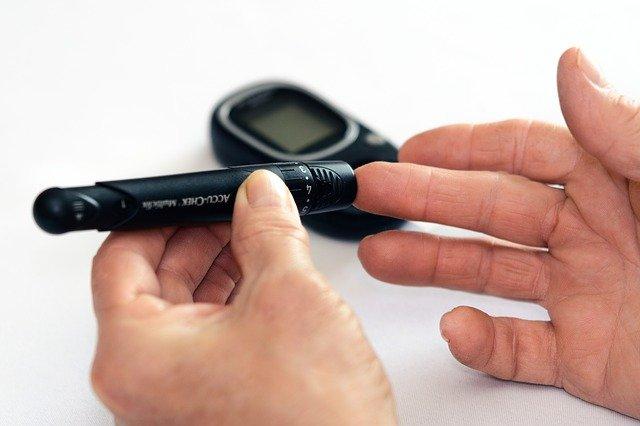 Pesquisa indica que brasileiros com diabetes reduziram o controle da doença por conta da pandemia