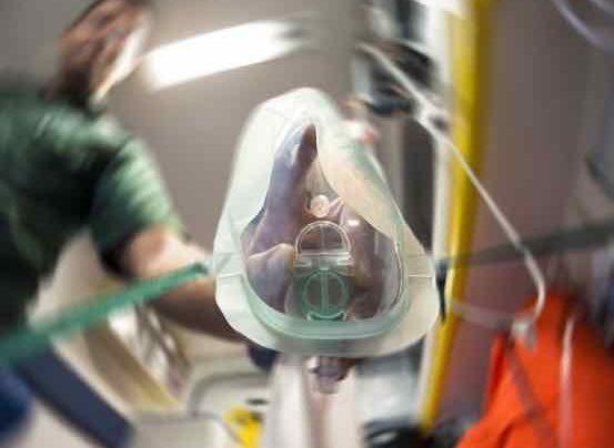 visão embaçada de um médico