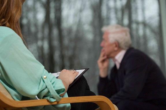 Clozapina é a melhor droga antipsicótica para o tratamento da esquizofrenia