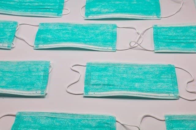 Equipamentos de proteção utilizados no combate à pandemia de Covid-19