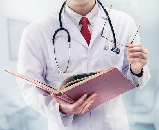 Leucemia linfoblástica aguda (LLA) em adultos: manejo dos efeitos adversos da asparaginase?