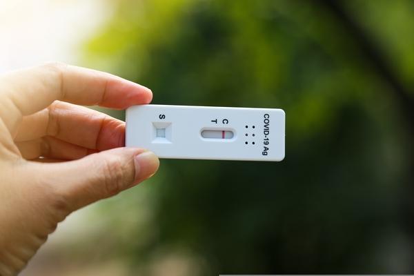 Autoteste e RT-PCR para covid-19: Qual o nível de sensibilidade dos exames?