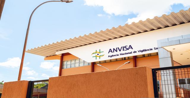 Anvisa proíbe a venda de todas as pomadas para trançar, modelar ou fixar cabelos