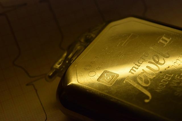 Infecção de dispositivos cardíacos benefício em retirada precoce