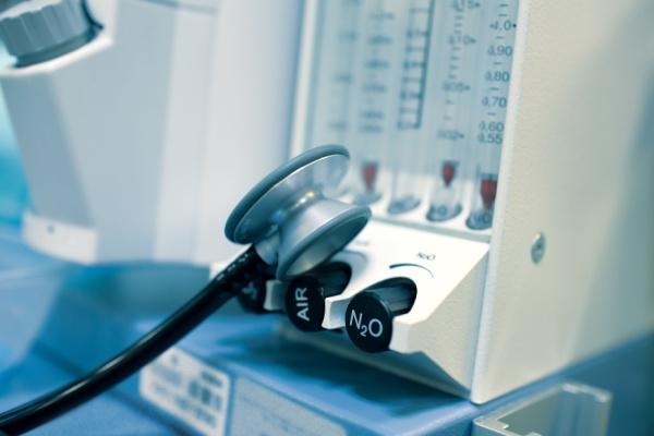 Traqueobronquite e pneumonia associada à ventilação mecânica