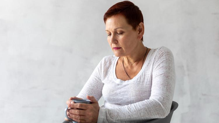 Reposição hormonal e insuficiência cardíaca em mulheres na pós-menopausa