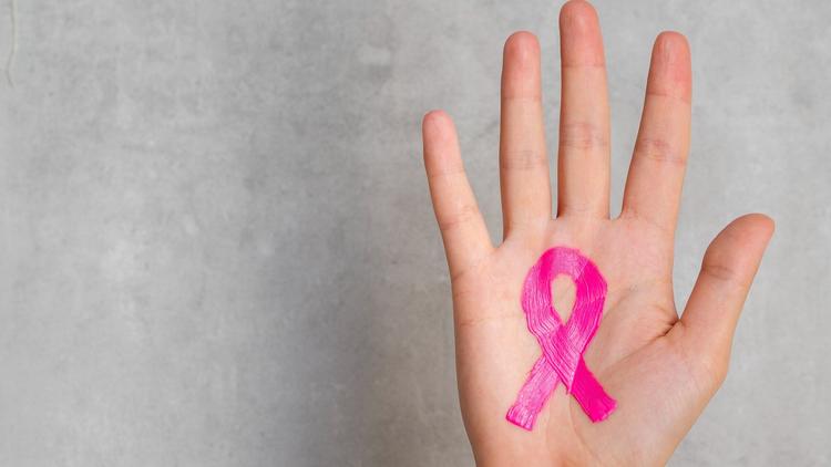 Risco de complicações após ATQ e ATJ em sobreviventes de câncer de mama