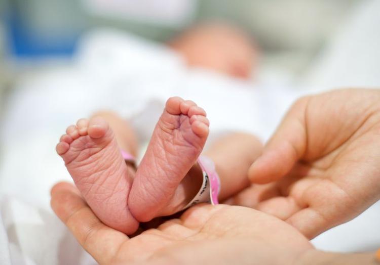 Triagens neonatais obrigatórias na maternidade