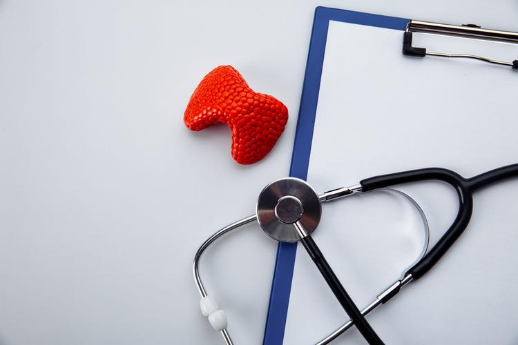 Guideline europeu sobre nódulos tireoidianos: quando indicar cirurgia ou técnicas minimamente invasivas?