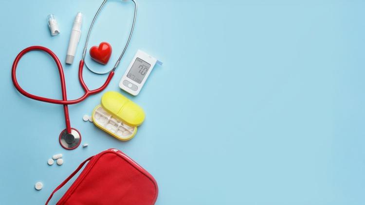 Controle glicêmico intensivo e redução de risco cardiovascular segundo idade