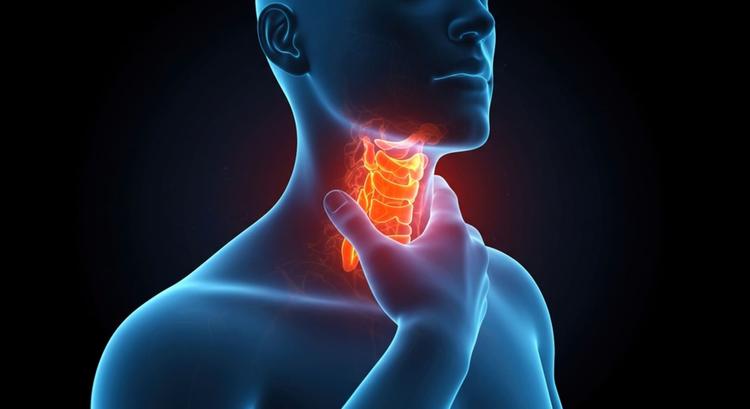 Epiglotite não infecciosa: a idade dos pacientes influencia nos seus desfechos?