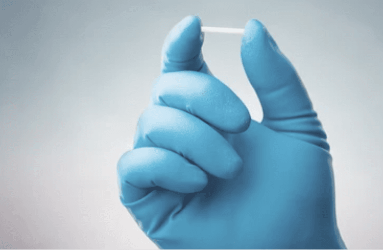 Por que a decisão da ANVISA em proibir os implantes hormonais manipulados é correta?