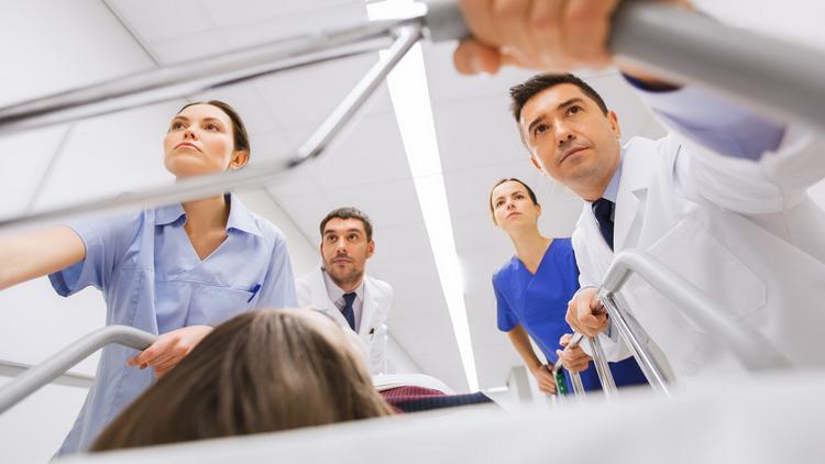 Doses efetivas de remimazolam e escetamina na intubação pediátrica sem relaxantes