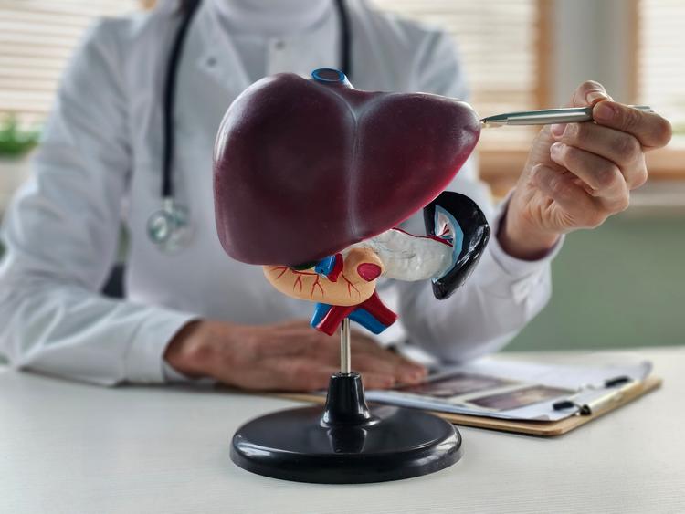 Residência em Gastroenterologia: o que faz o especialista e potencial de salário