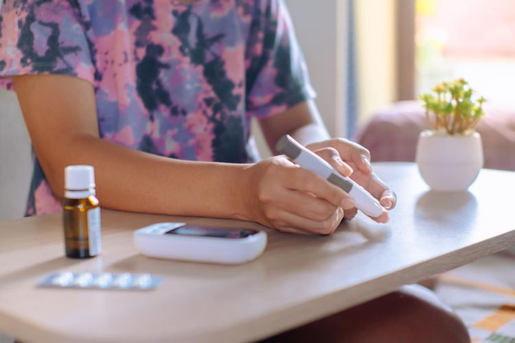 Orientações sobre prescrição de inibidores de SGLT2 e efeitos geniturinários