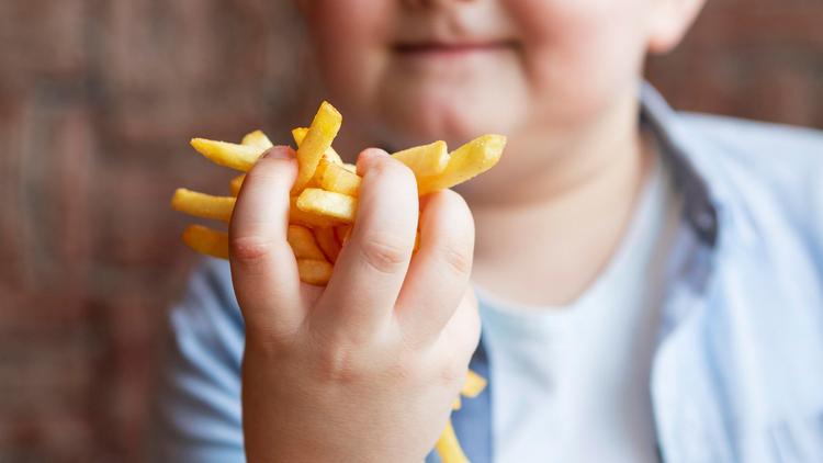 Obesidade infantil cresce no Brasil e já atinge 1 em cada 3 adolescentes