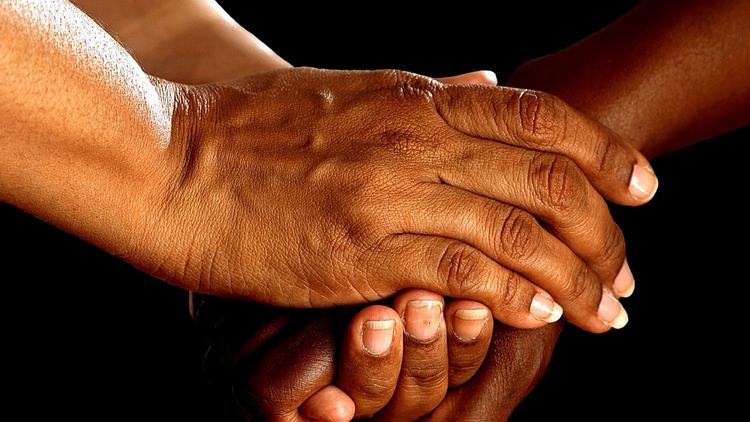 Sancionada lei que fortalece ações de prevenção ao suicídio e à automutilação