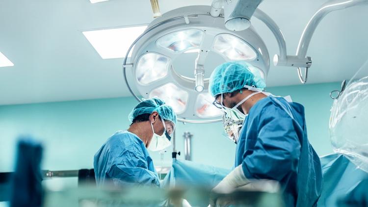 Tumores pancreáticos com invasão vascular: devemos ressecar?