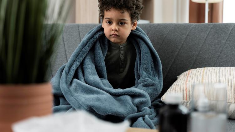 Casos de coqueluche em crianças crescem mais de 1.200% em um ano