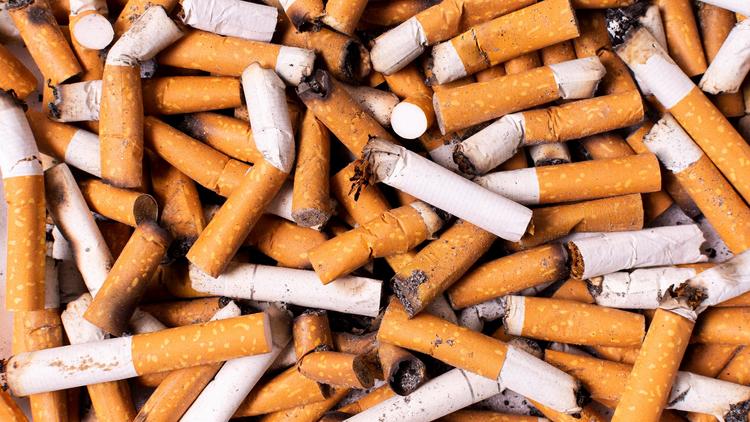 1 em cada 5 adultos ainda é dependente de tabaco, aponta novo relatório da OMS