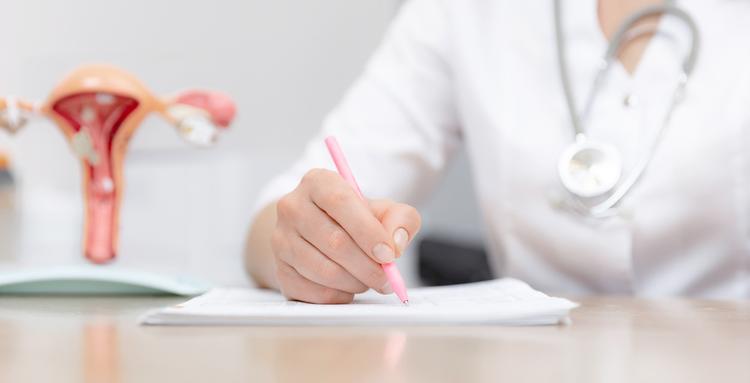 Caso Clínico - Preventivo alterado e colposcopia normal