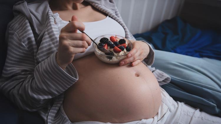 Ingestão materna de Mio-Inositol e defeitos cardíacos congênitos em prole