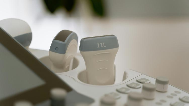 Ultrassom obstétrico por robô amplia acesso e mantém qualidade em áreas remotas