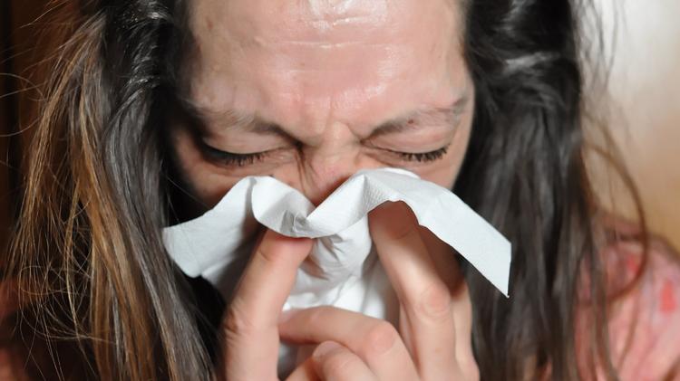 Casos de SRAG entram em trajetória de queda na maior parte do país, aponta InfoGripe