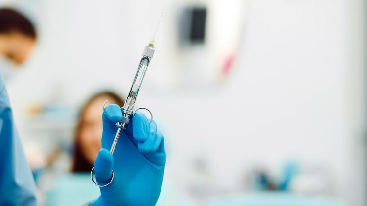 Sedação em consultório odontológico: quando é segura e quais são os limites?