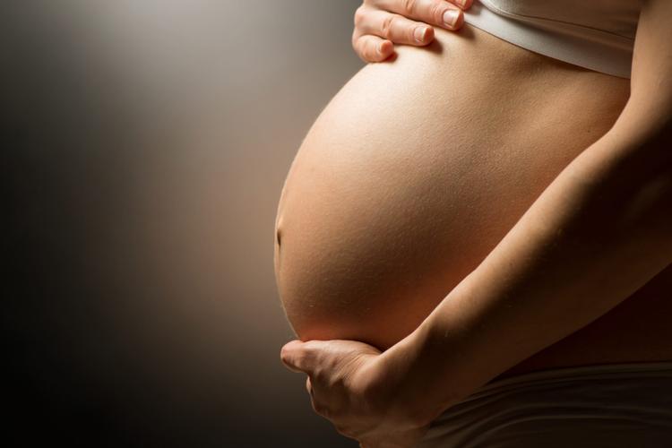 Vacina contra HPV é associada a menores chances de partos prematuros