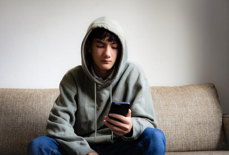 Algoritmos das redes sociais podem intensificar sofrimento emocional